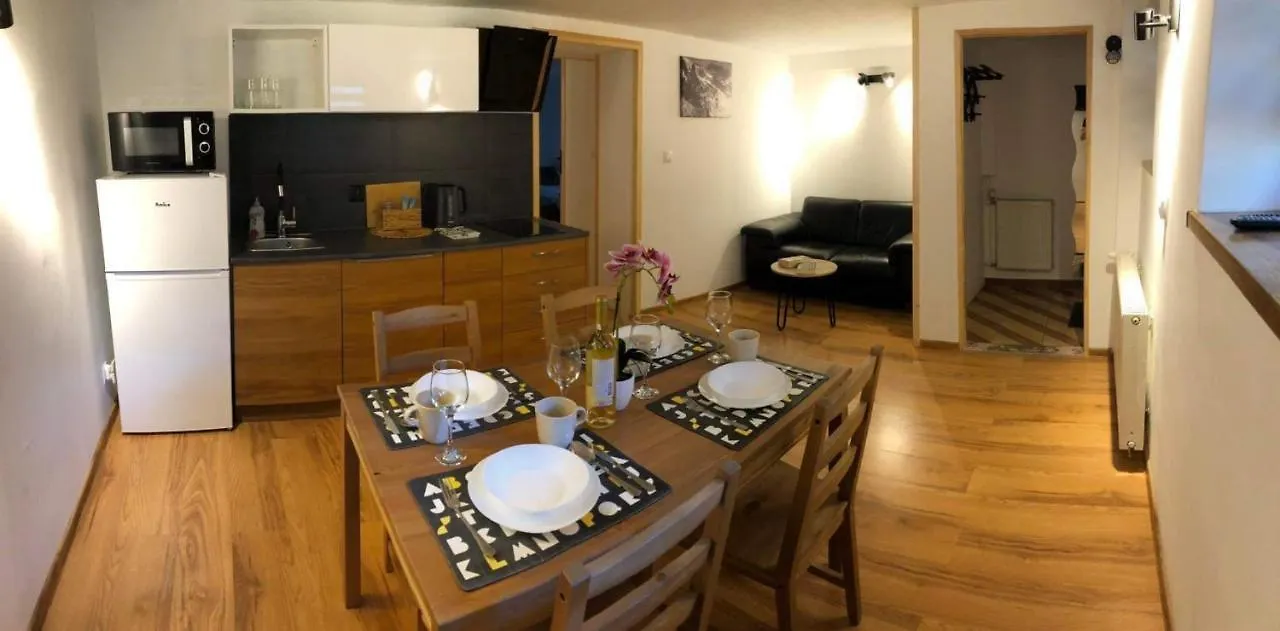 Apartamenty Mols Zakopane Poland